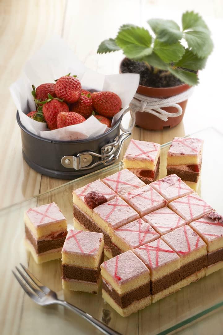 D. Classic Cube Cake - Pre-cut (48pcs)